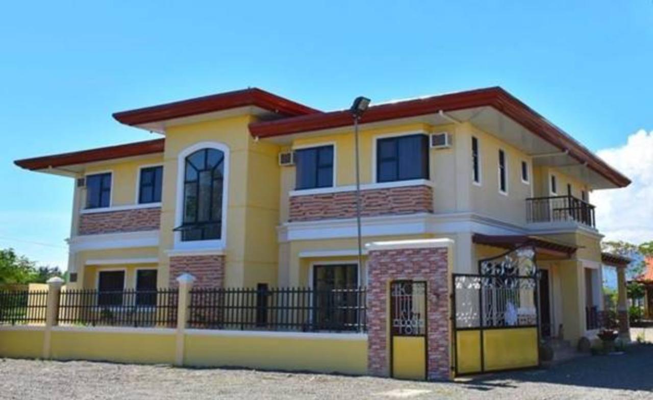 Maruyog'S Ridge Convention Center Cidade Quezon Exterior foto